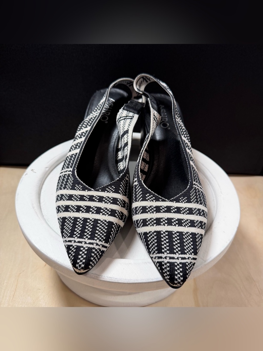 Women’s Ashro Pointed-Toe Slingback Blk & White Plaid Size 39/8.5M US Pre-Owned